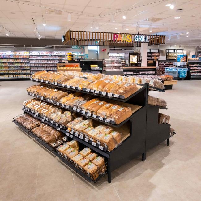 <p>Zeven dagen per week&nbsp;<br>ambachtelijke producten&nbsp;<br>van Bakkerij Heerschap</p>